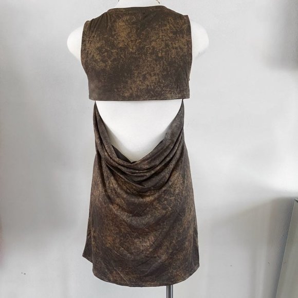 Acid wash Back Cut out Mini Dress - Picture 2 of 6